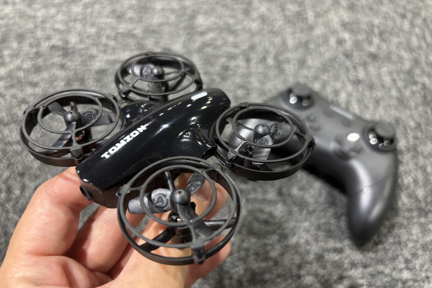 夏休み限定！ドローン操作体験