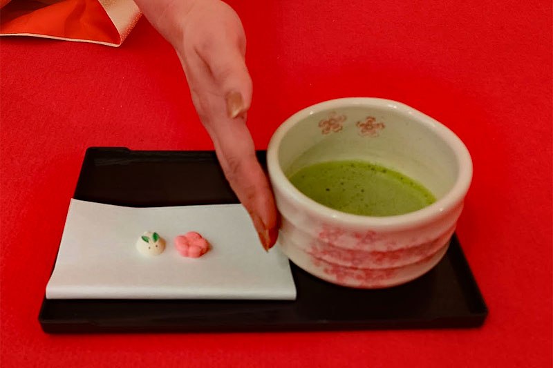 楽しく日本文化を体験！茶筅をシャカシャカしてお茶を点ててみませんか