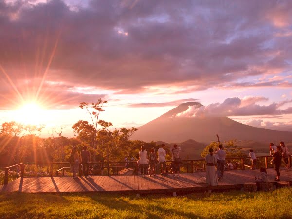 夕日に照らされた絶景